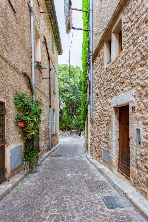 2-Star Apartment Close To Beaches And All Amenities Antibes Zewnętrze zdjęcie
