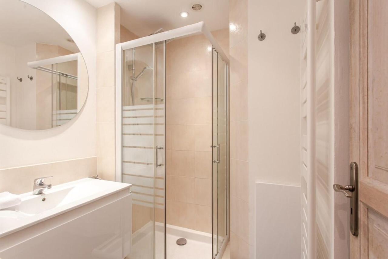 2-Star Apartment Close To Beaches And All Amenities Antibes Zewnętrze zdjęcie